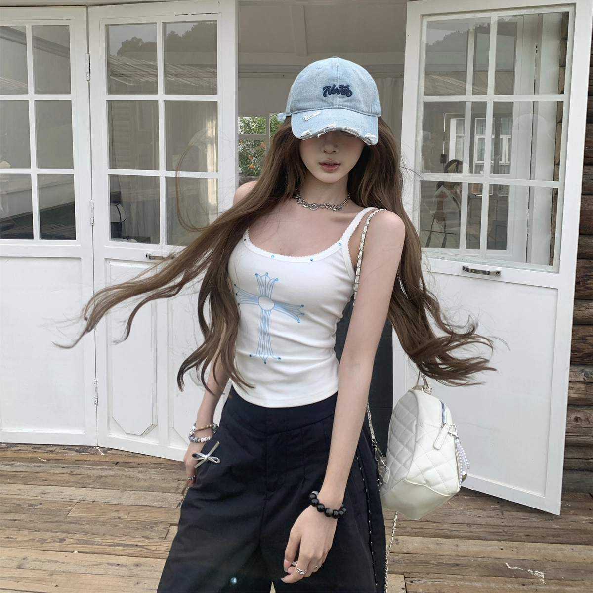 思蓓儿 修身十字架印花闪钻吊带内搭背心 女款