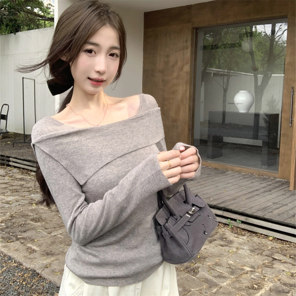 思蓓儿 韩版气质纯欲一字肩百搭长袖内搭针织衫 女款