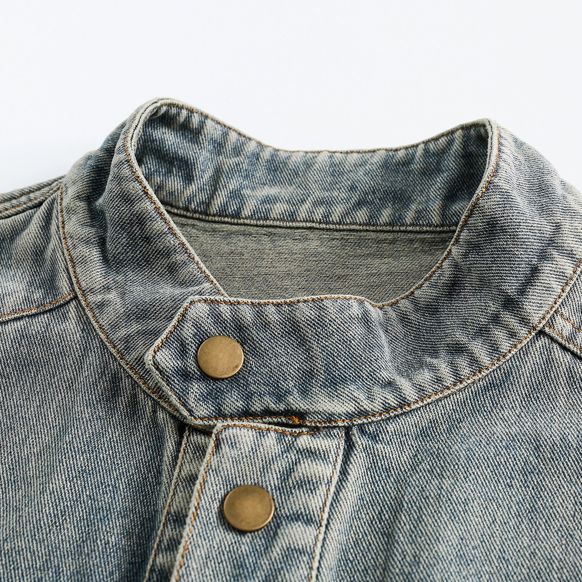 Ant Studio chicoversize2024