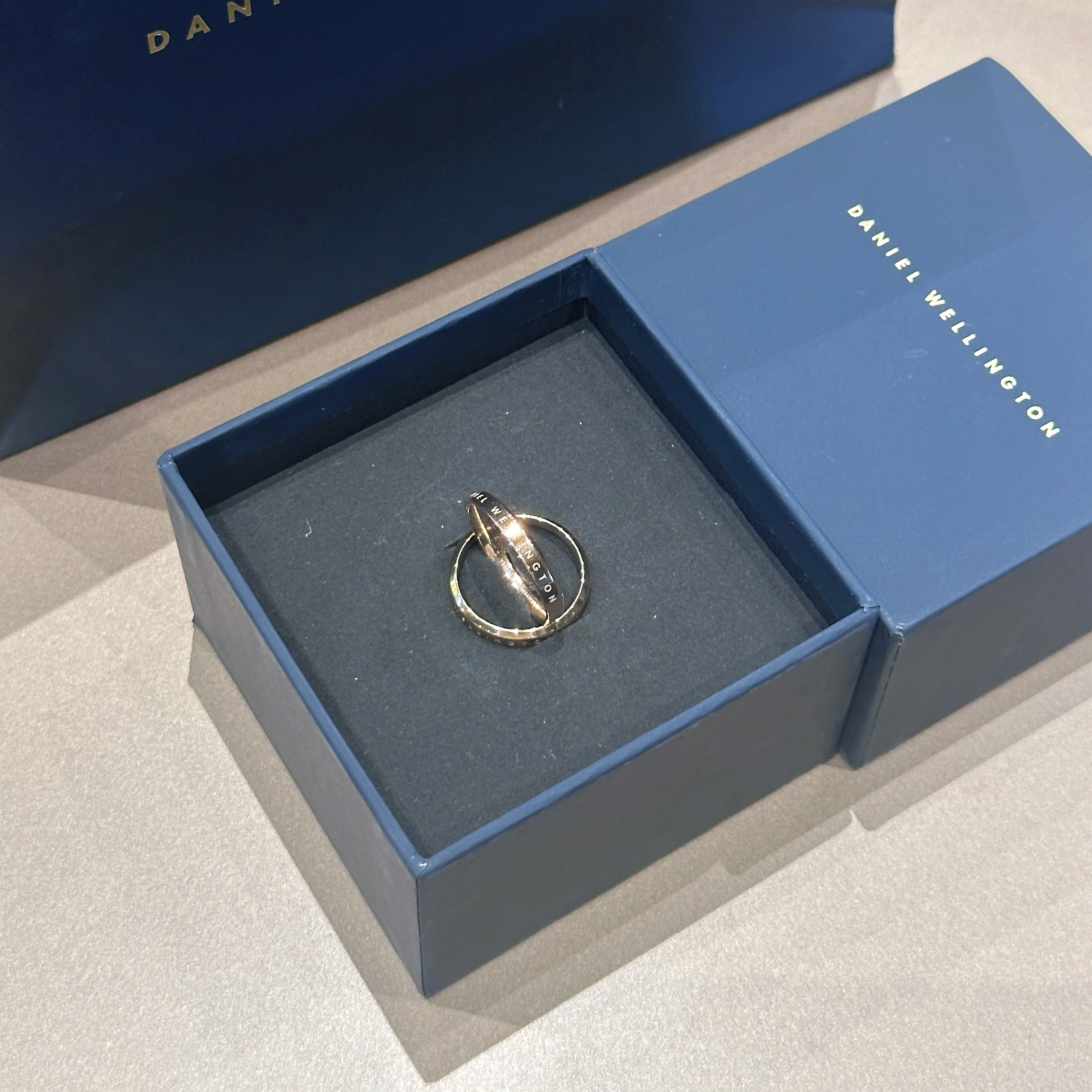 Daniel Wellington DW dw