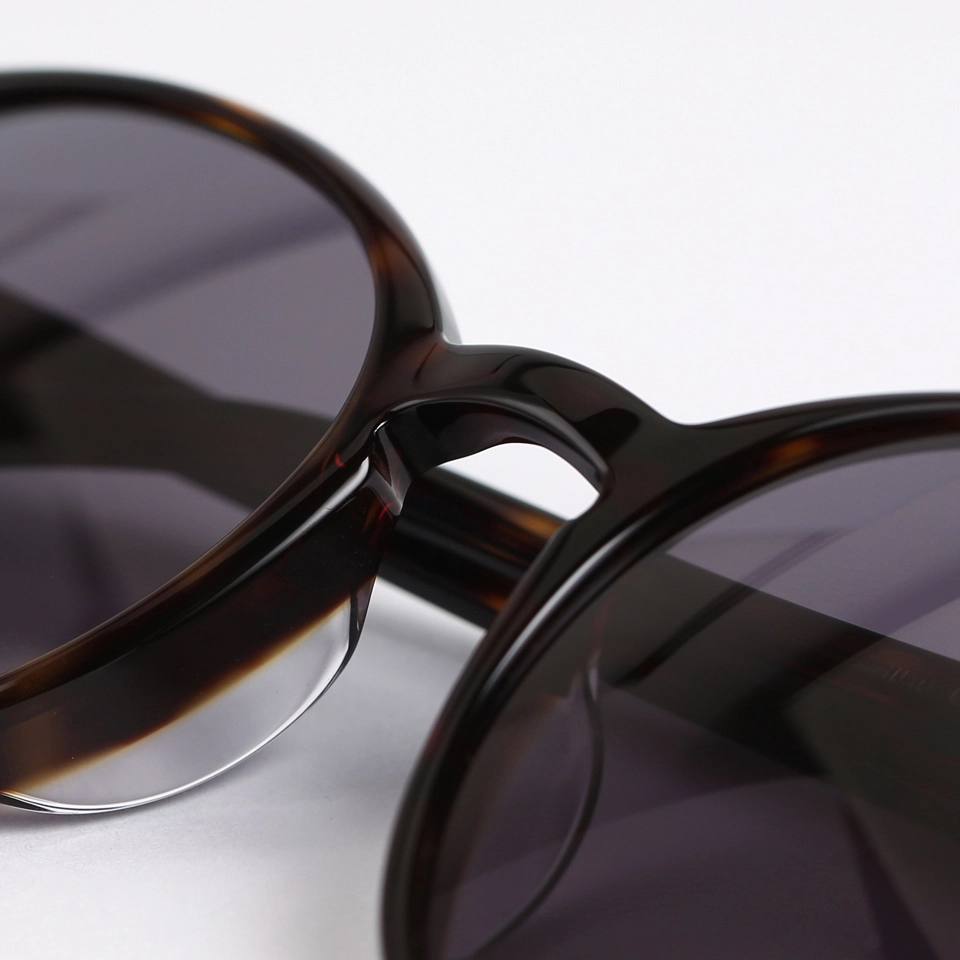UV400 ACETATE