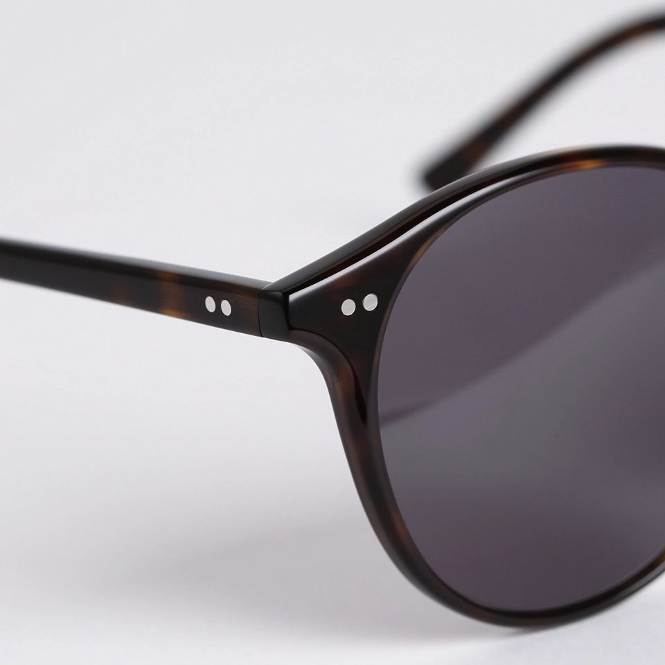 UV400 ACETATE