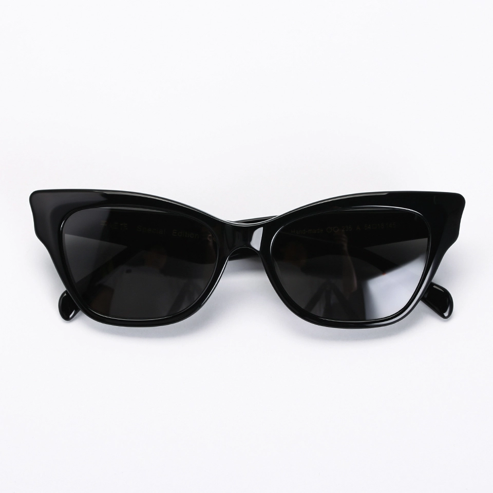 ins uv400