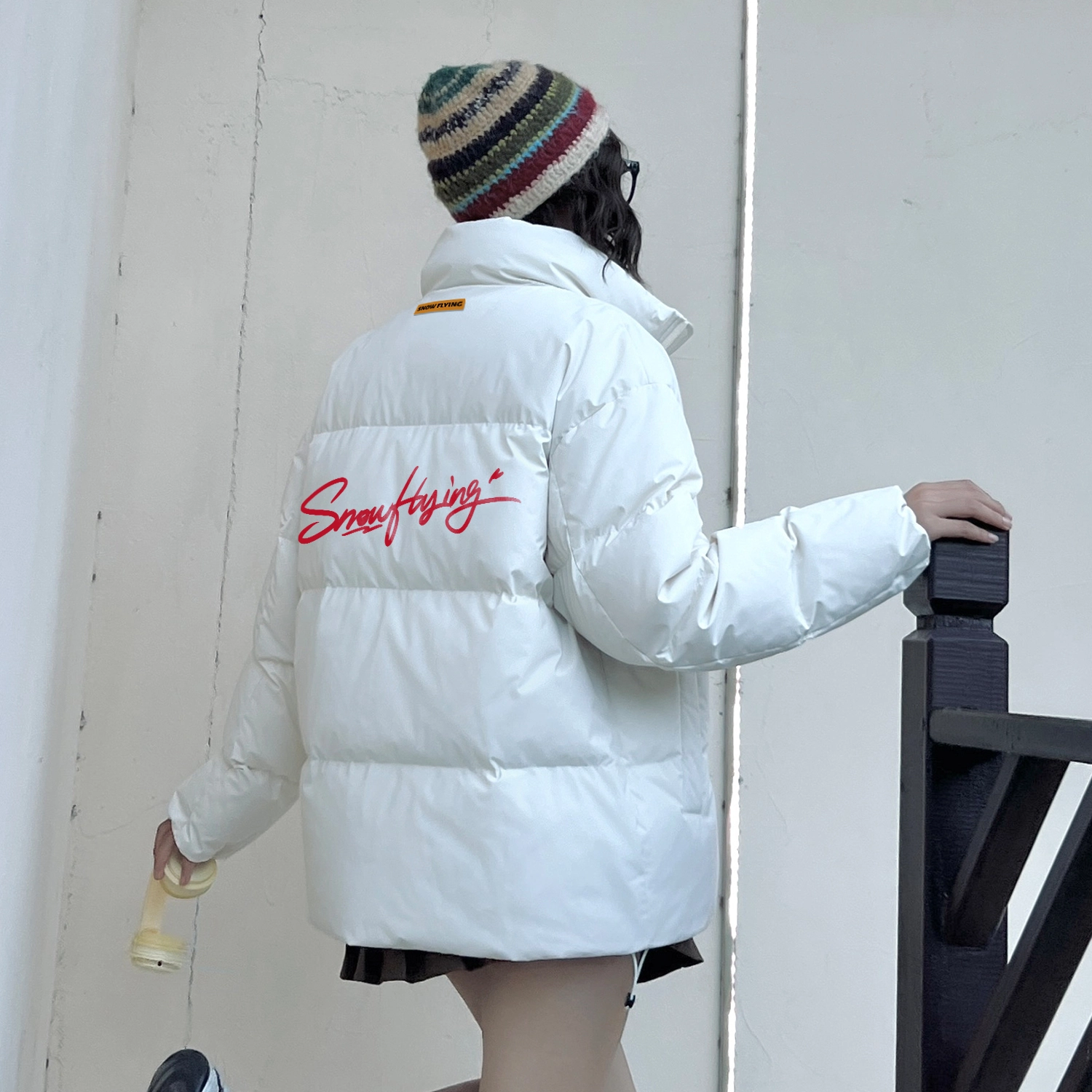 SNOW FLYING logo