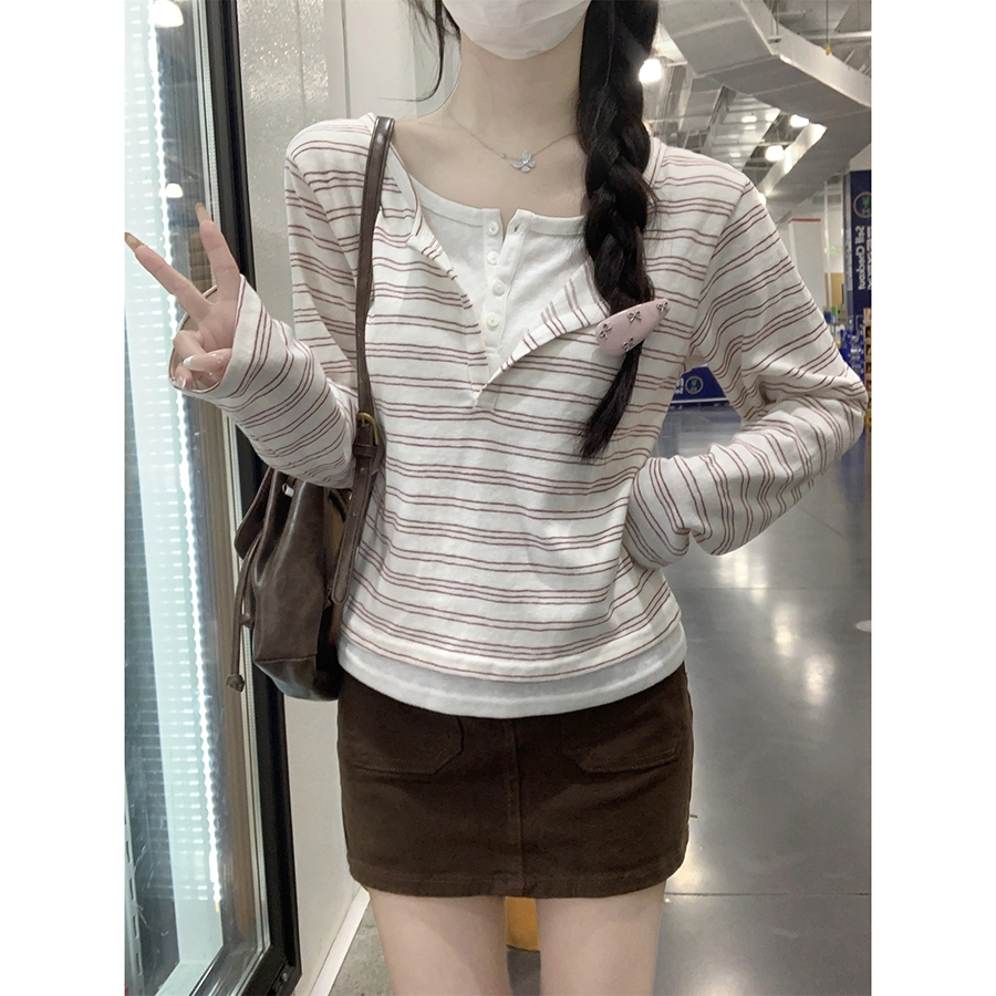 CASTLE WOODS miu T