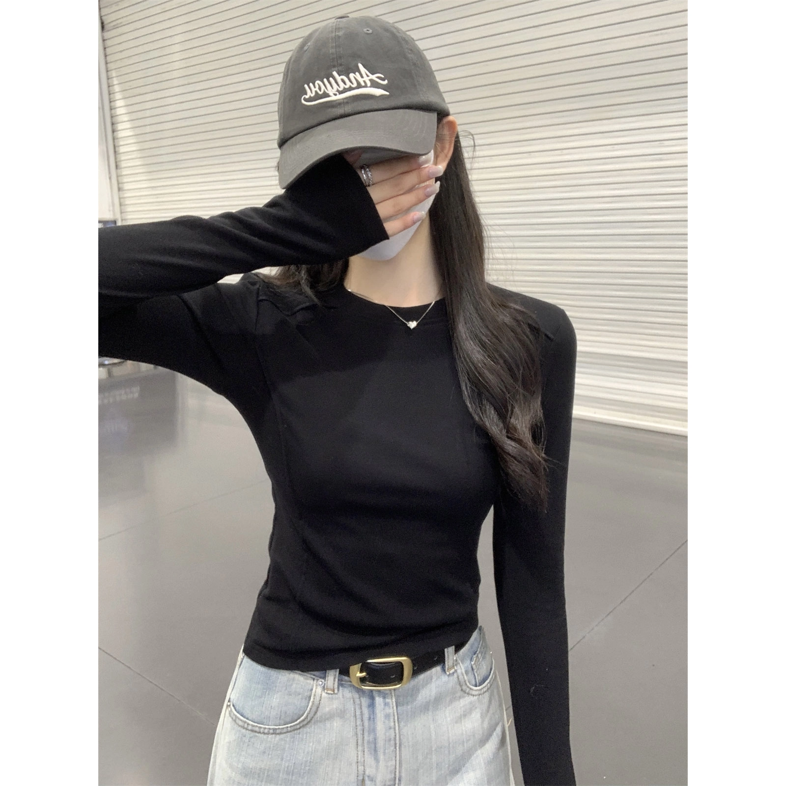 CASTLE WOODS 2025chic T