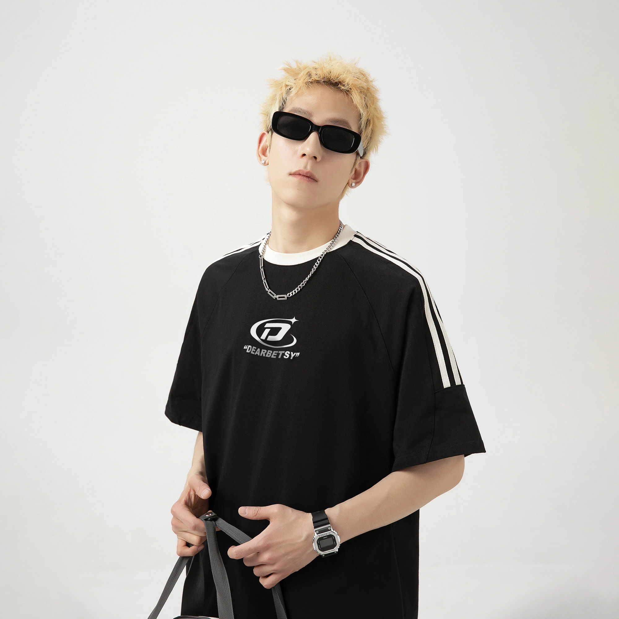 DEAR BETSY logo T