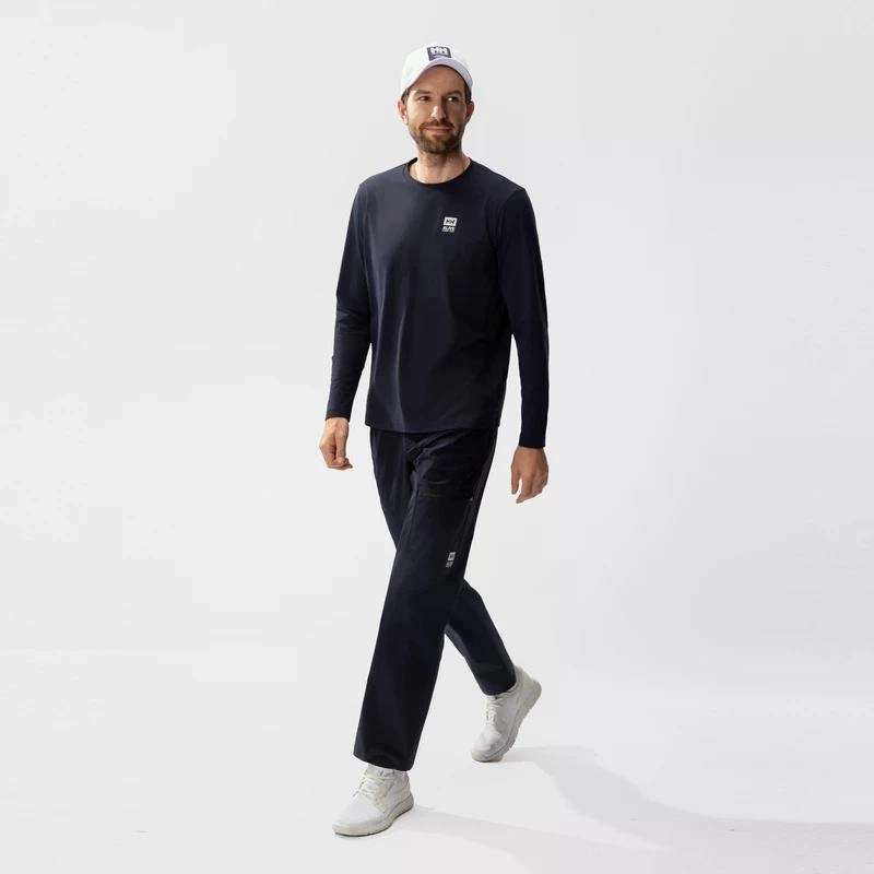 HELLY HANSEN T