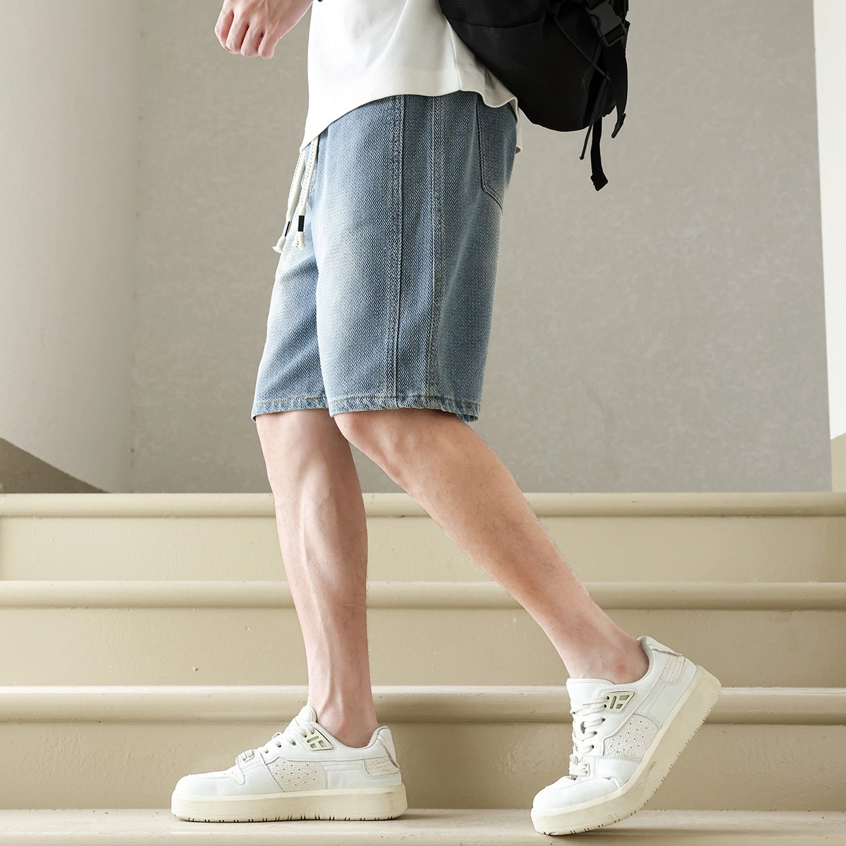 JEANSWEST