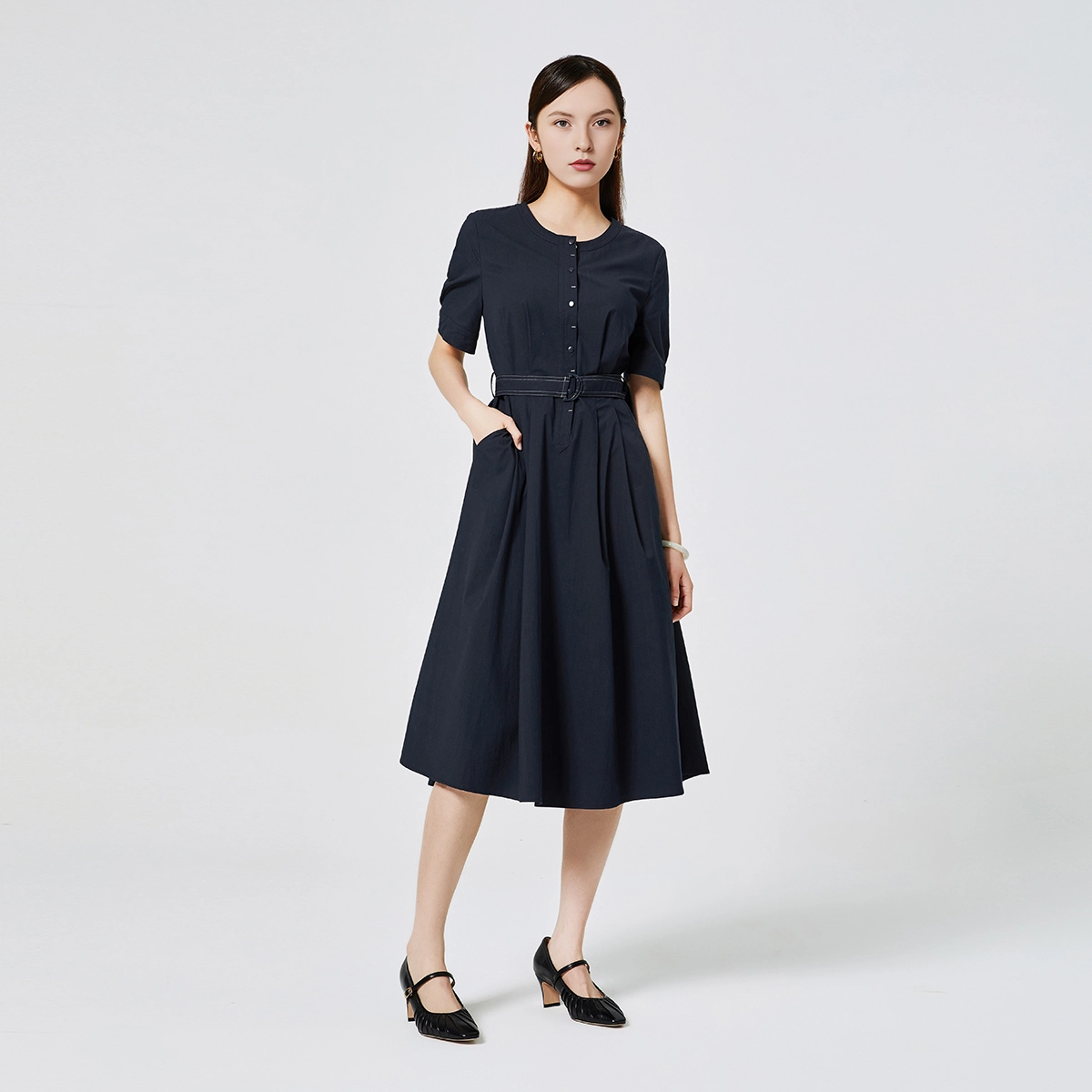 NINE WEST A