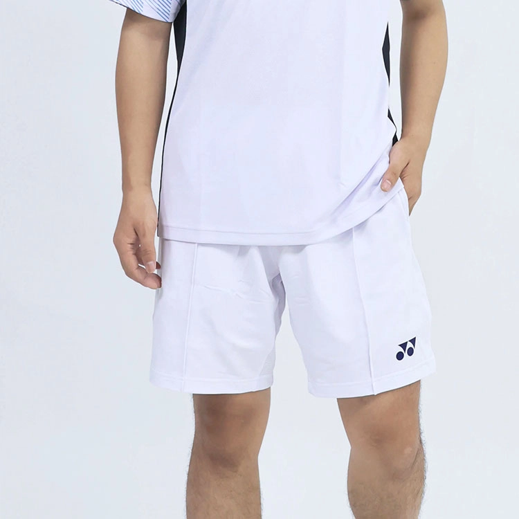 YONEX