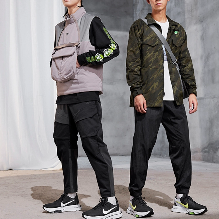 Nike Sportswear Tech Pack