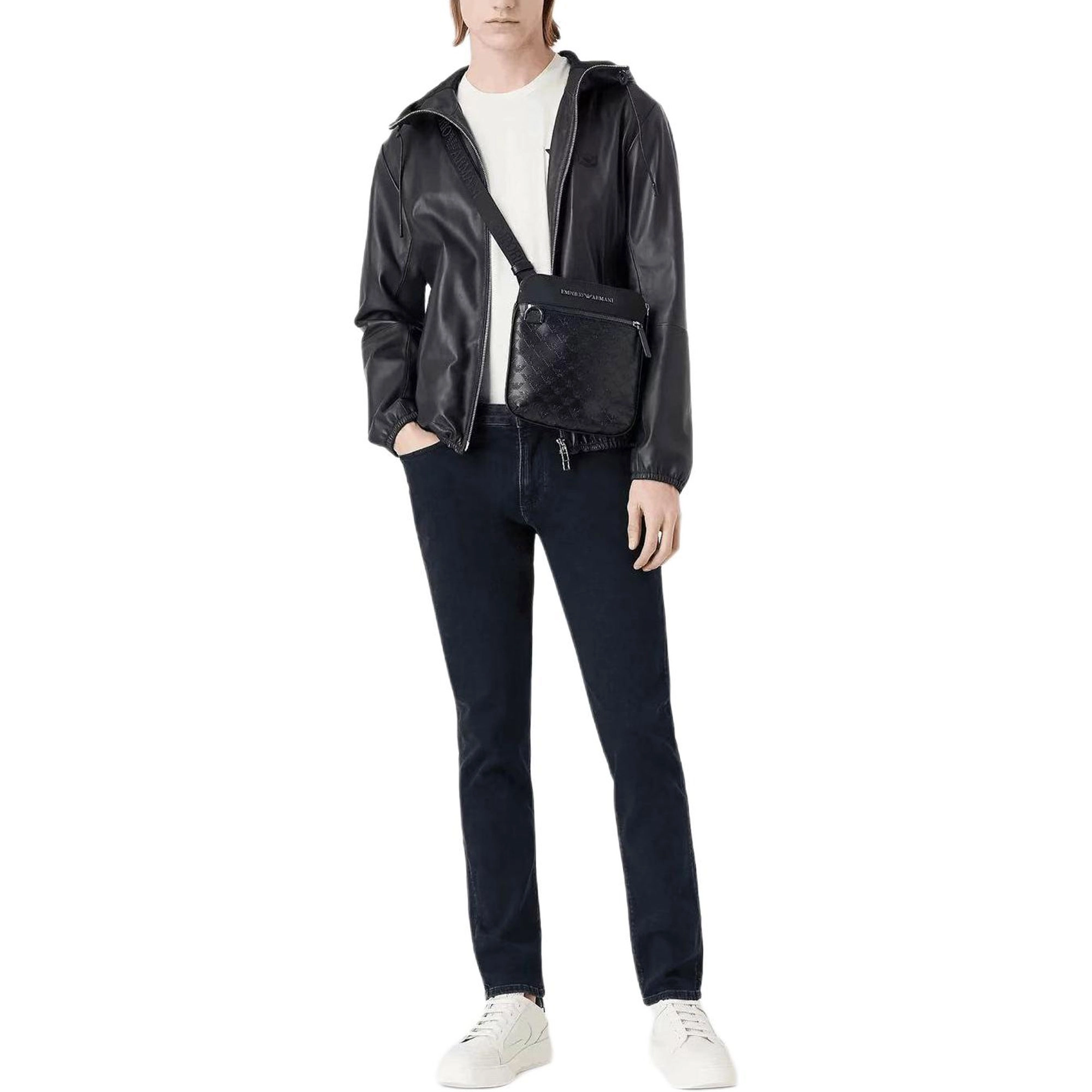 EMPORIO ARMANI FW21 Logo