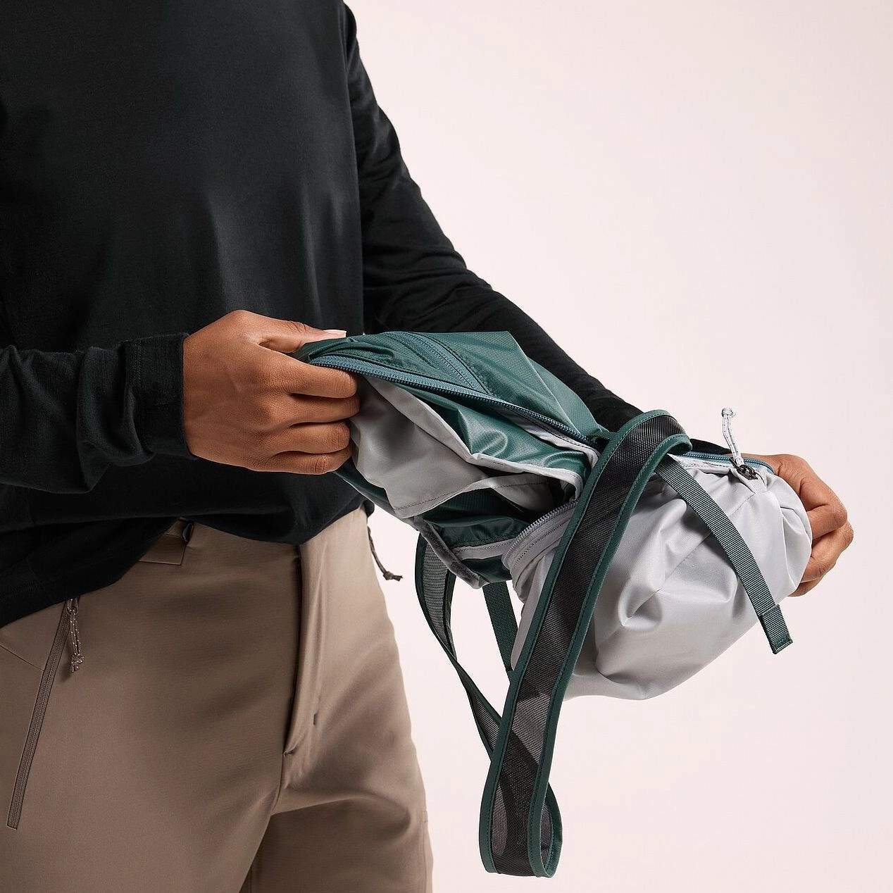 Arcteryx Heliad 12L Tote