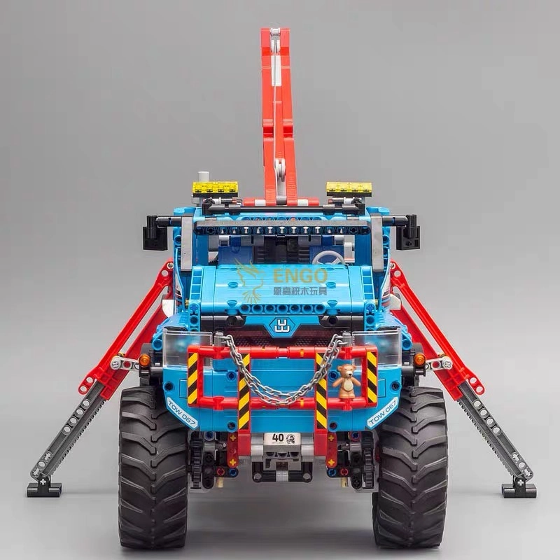 LEGO 6X6 42070
