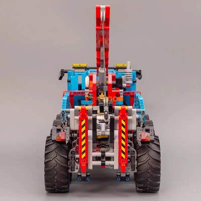 LEGO 6X6 42070