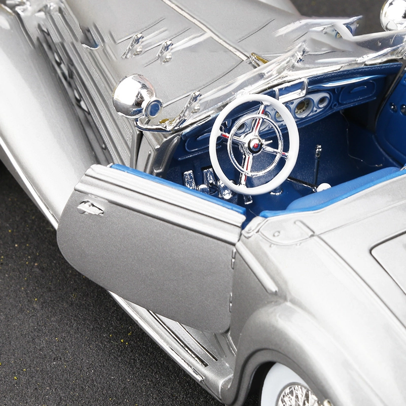 Maisto 118 Benz 500K