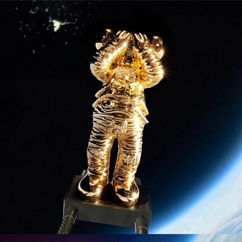 KAWS KAWS HOLIDAY SPACE COMPANION 30cm