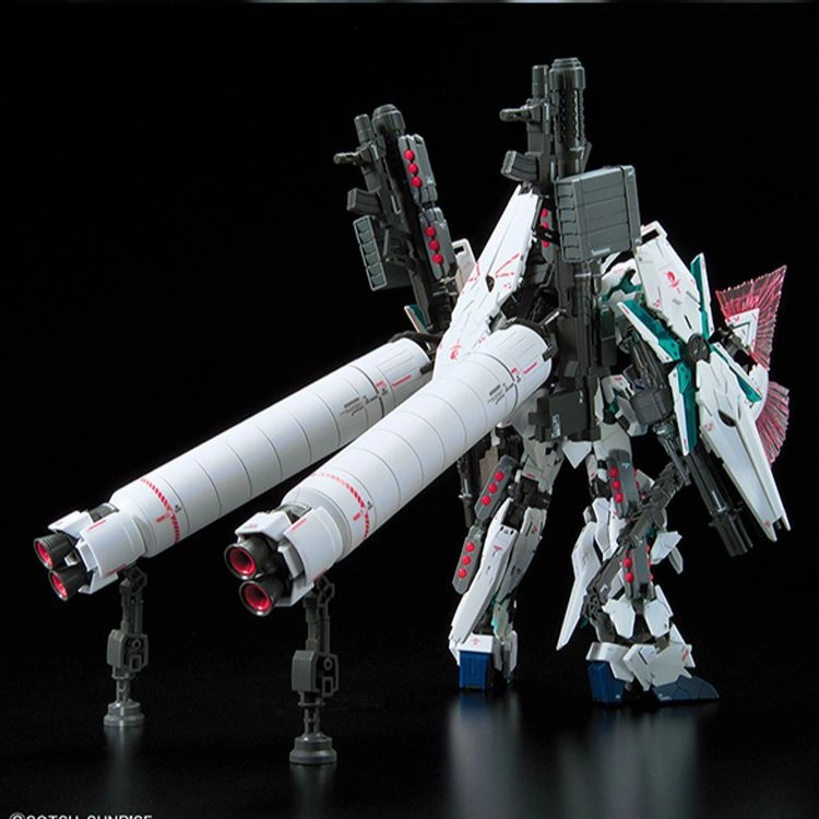 BANDAI 1 RG 1144 UC RX-0 13cm