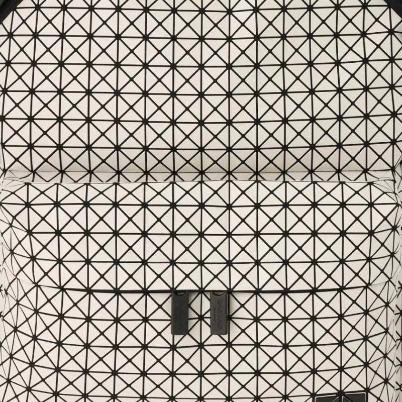 ISSEY MIYAKE Kuro