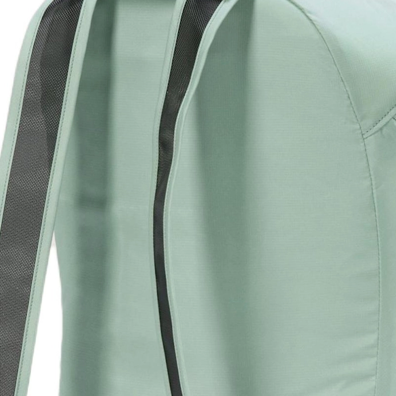 25 Arcteryx Heliad 15L