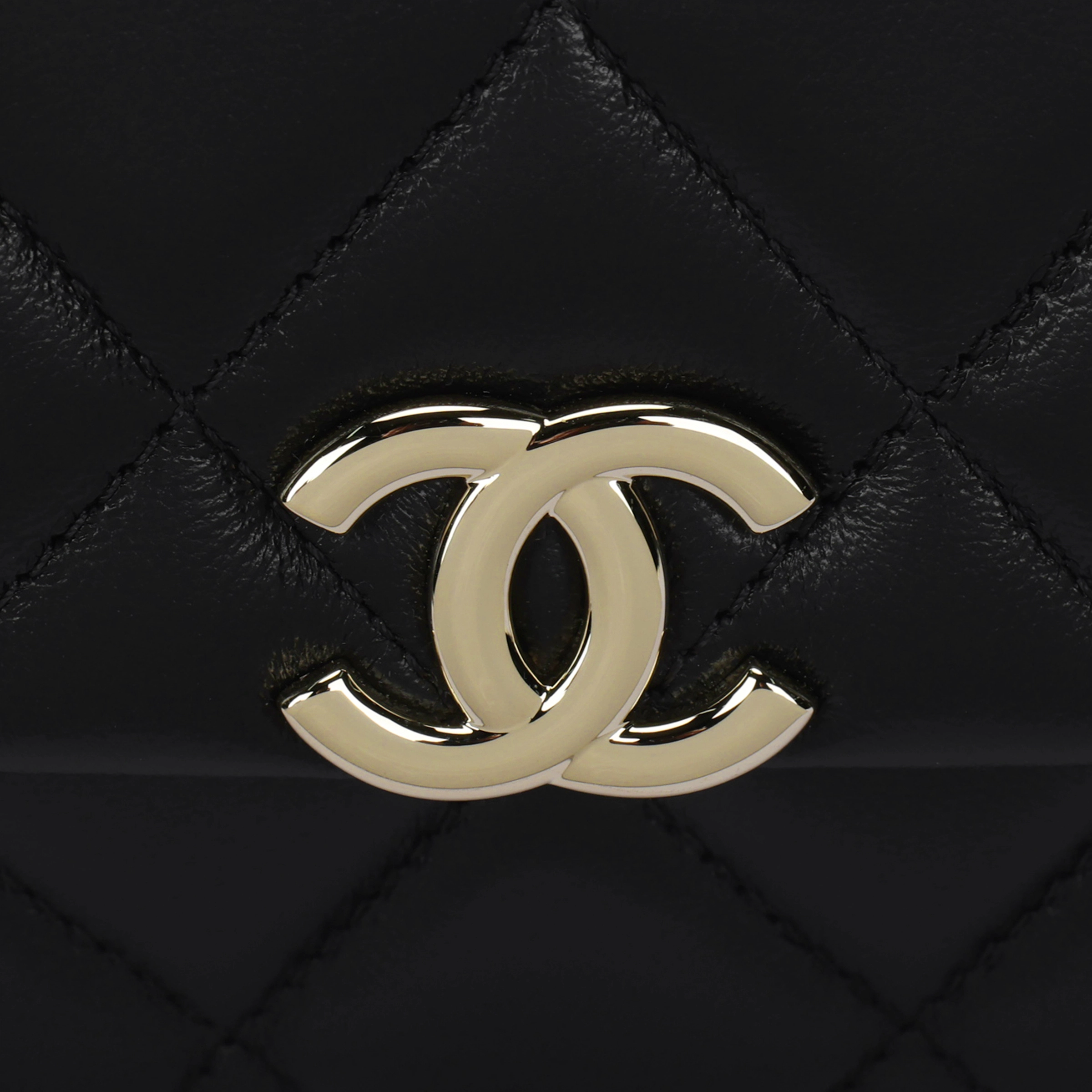 CHANEL 25S