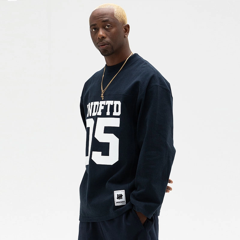 UNDEFEATED FW24 T