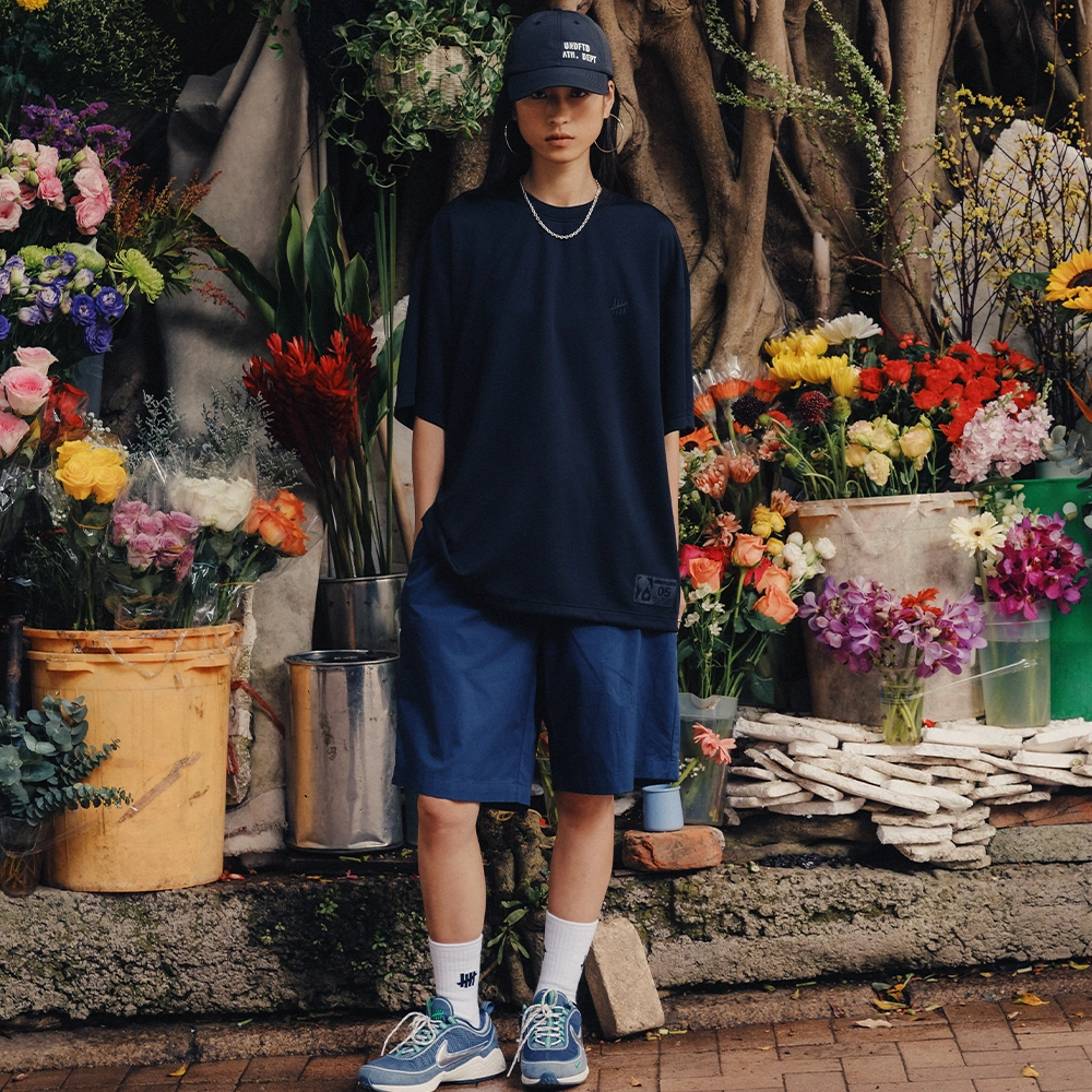 UNDEFEATED SS25 T
