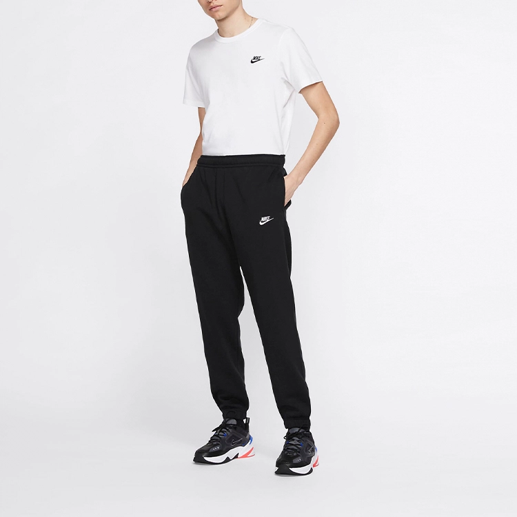 Nike Sportswear Club Fleece Logo