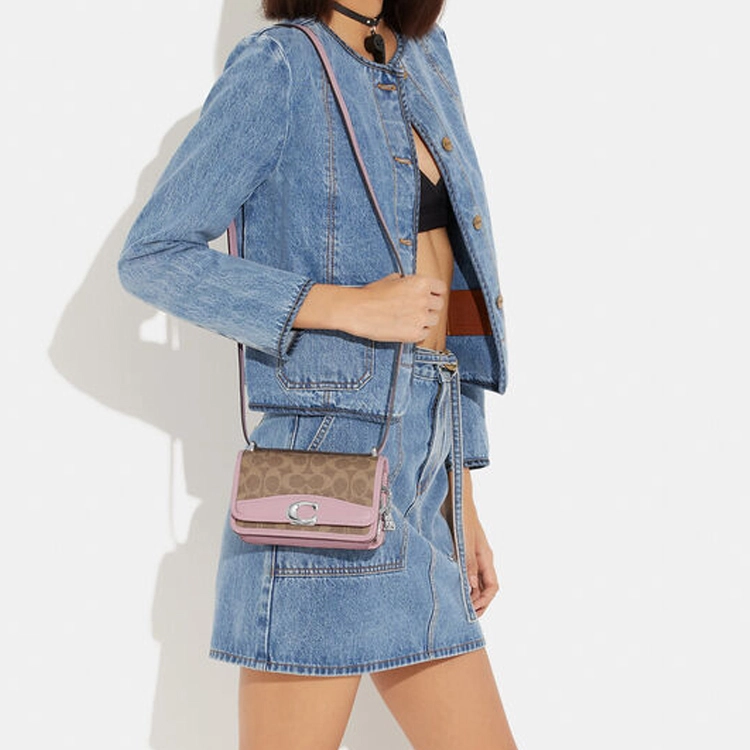 COACH Bandit 18
