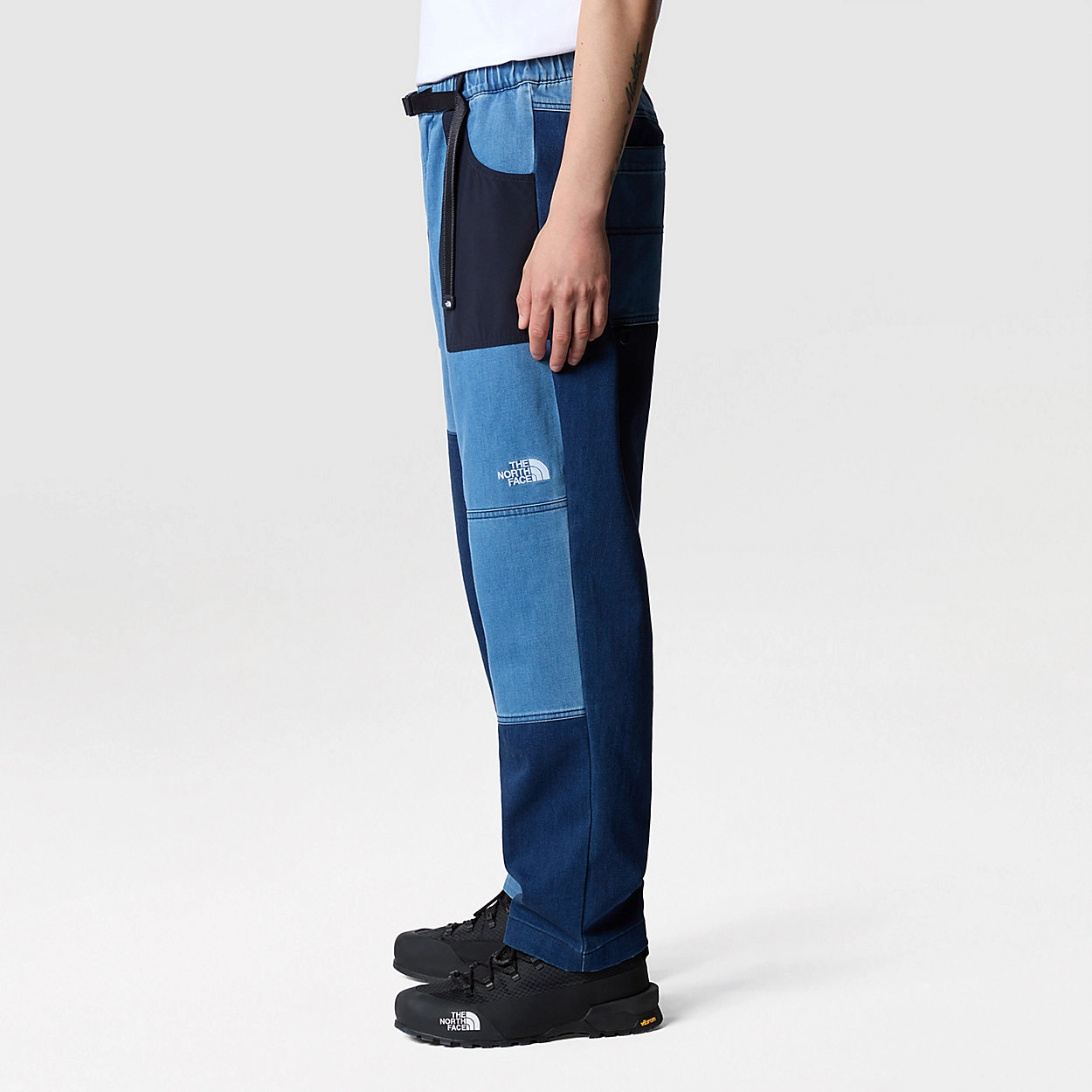 THE NORTH FACE DENIM CASUAL TROUSERS