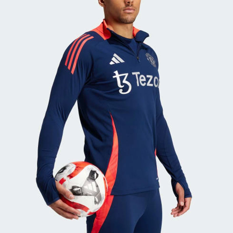 adidas MANCHESTER UNITED TIRO 24 TRAINING TOP Logo