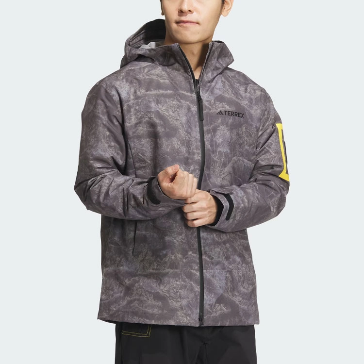 adidas x NATIONAL GEOGRAPHIC Allover Print Rain.Rdy