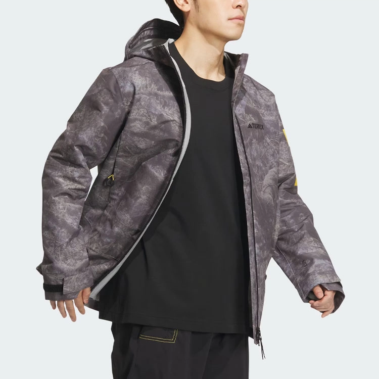 adidas x NATIONAL GEOGRAPHIC Allover Print Rain.Rdy