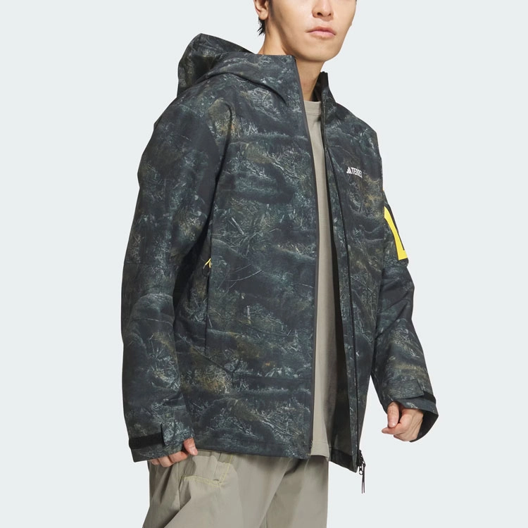 adidas x NATIONAL GEOGRAPHIC