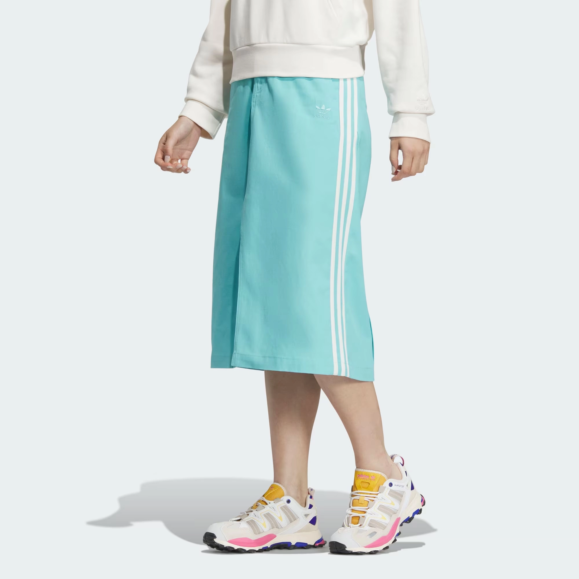 adidas originals SS24 V-Day Skirt