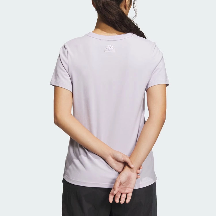 adidas MUST HAVES BADGE OF Logo T