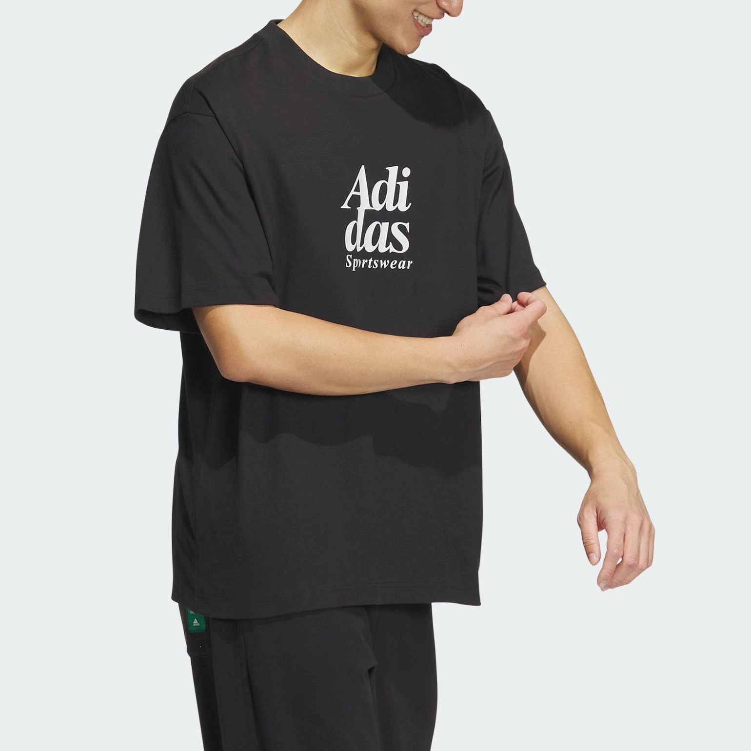 adidas GRAPHIC T