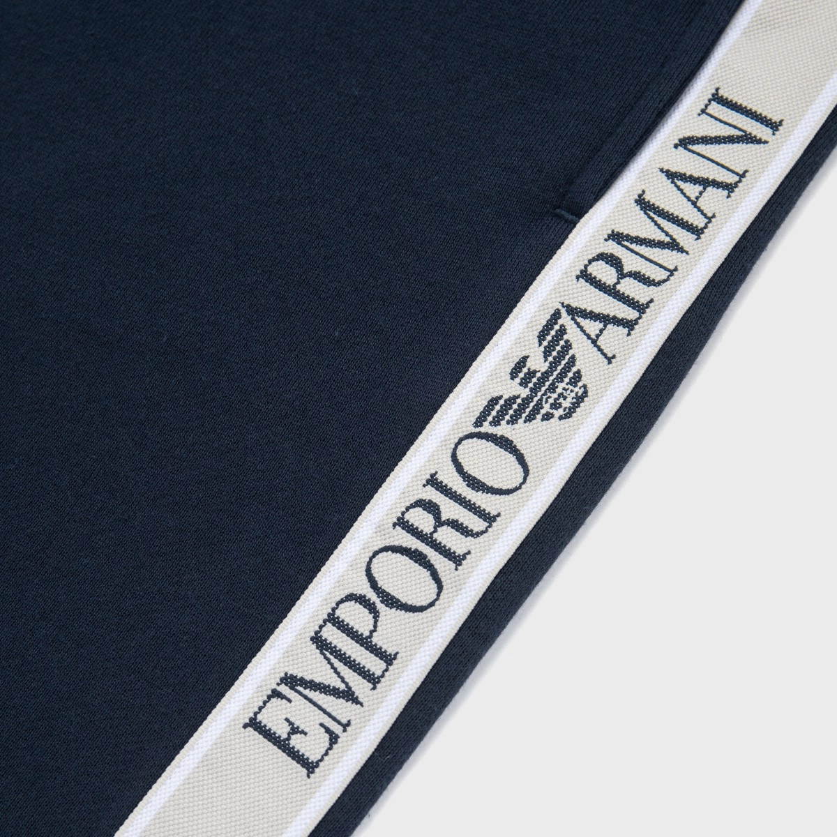 EMPORIO ARMANI SS24 Logo
