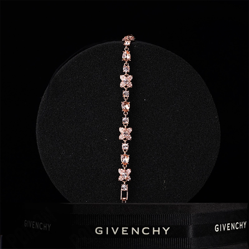 GIVENCHY Devotion