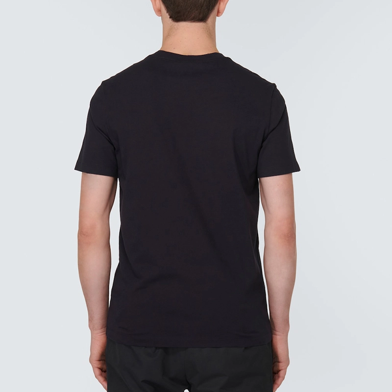 Moncler T 3