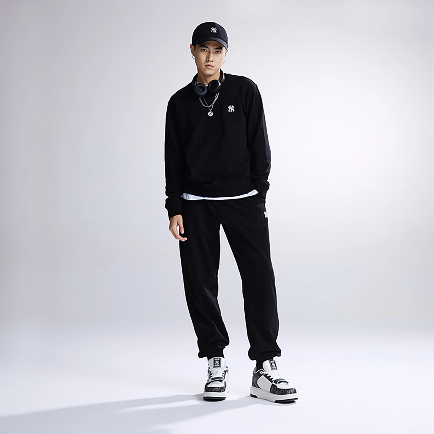 MLB 23FW