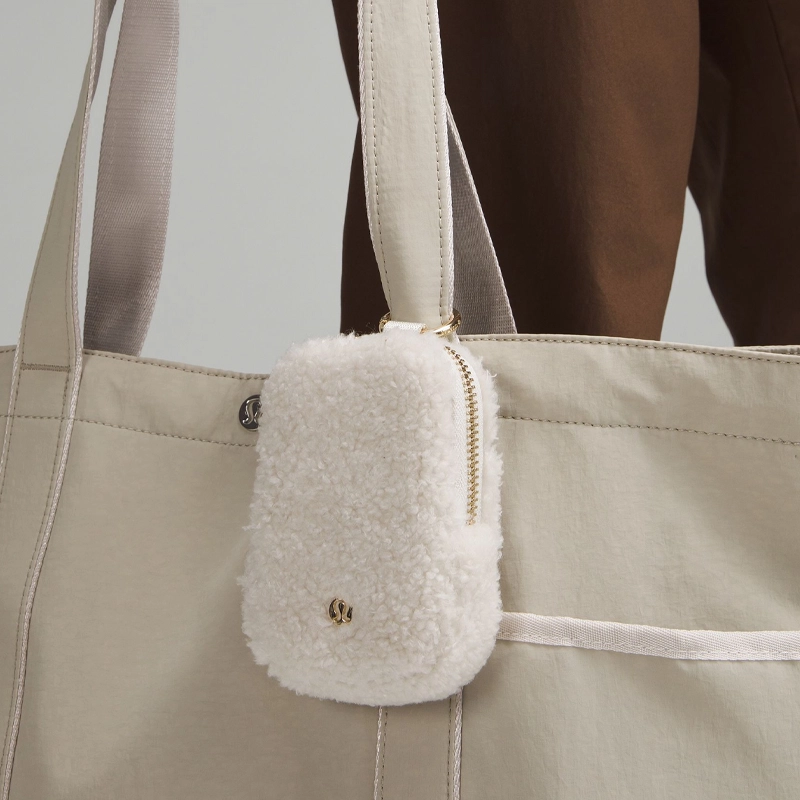 lululemon Clippable Nano