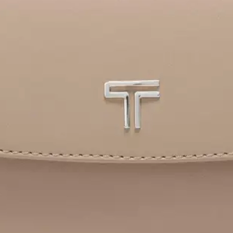 TUMI