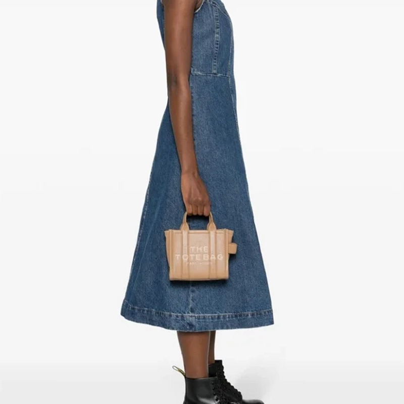 MARC JACOBS Logo Tote