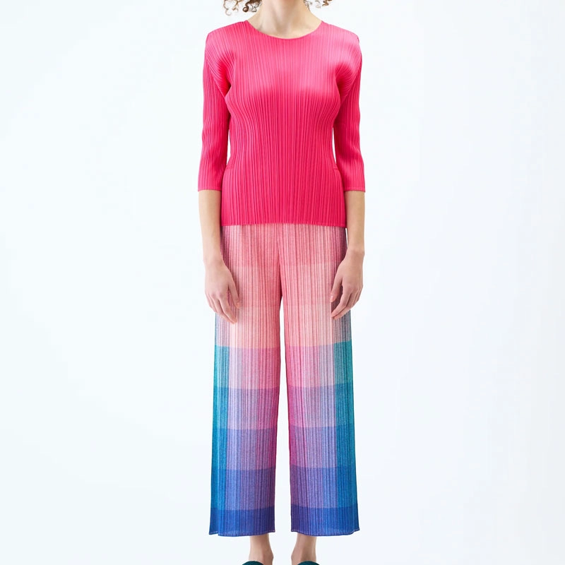 ISSEY MIYAKE