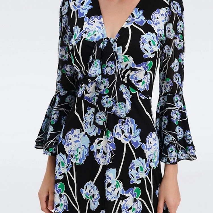 DIANE VON FURSTENBERG V