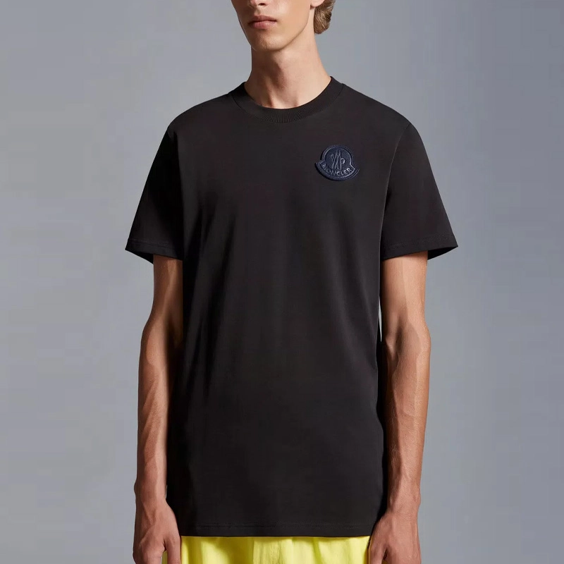 Moncler T