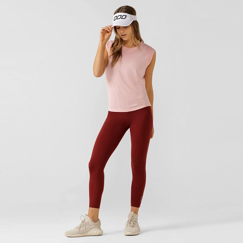 LORNA JANE Racket