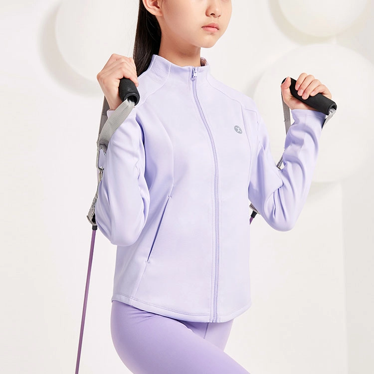 特步 律动系列 童装 立领拼接字母印花长袖运动夹克 女童